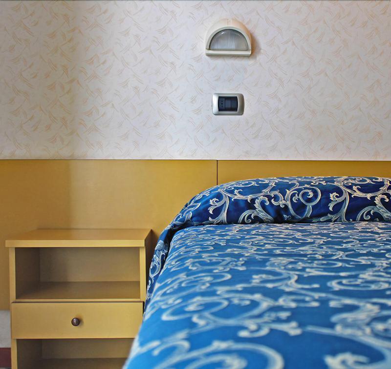 Hotel Royal Misano Adriatico Zewnętrze zdjęcie