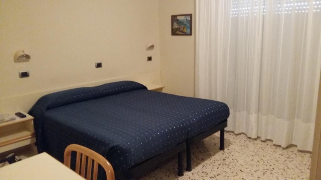 Hotel Royal Misano Adriatico Pokój zdjęcie