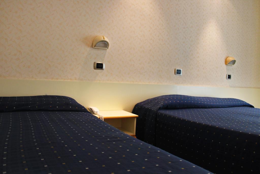 Hotel Royal Misano Adriatico Zewnętrze zdjęcie
