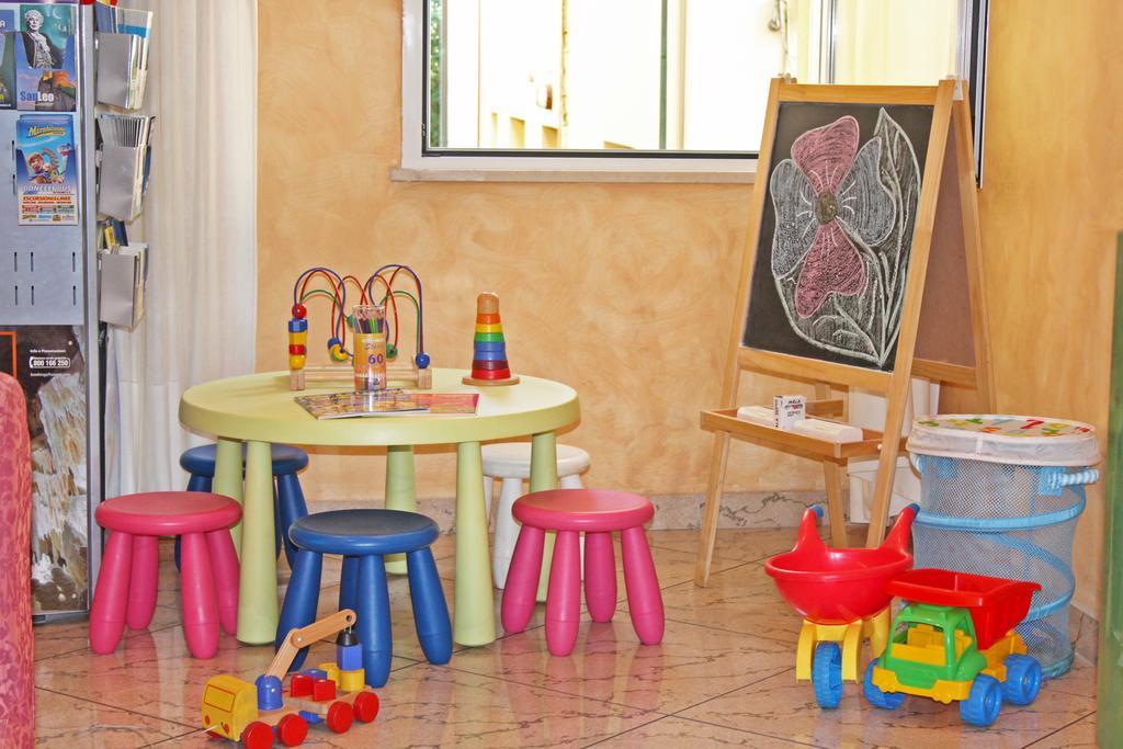 Hotel Royal Misano Adriatico Zewnętrze zdjęcie