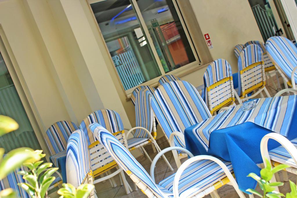 Hotel Royal Misano Adriatico Zewnętrze zdjęcie